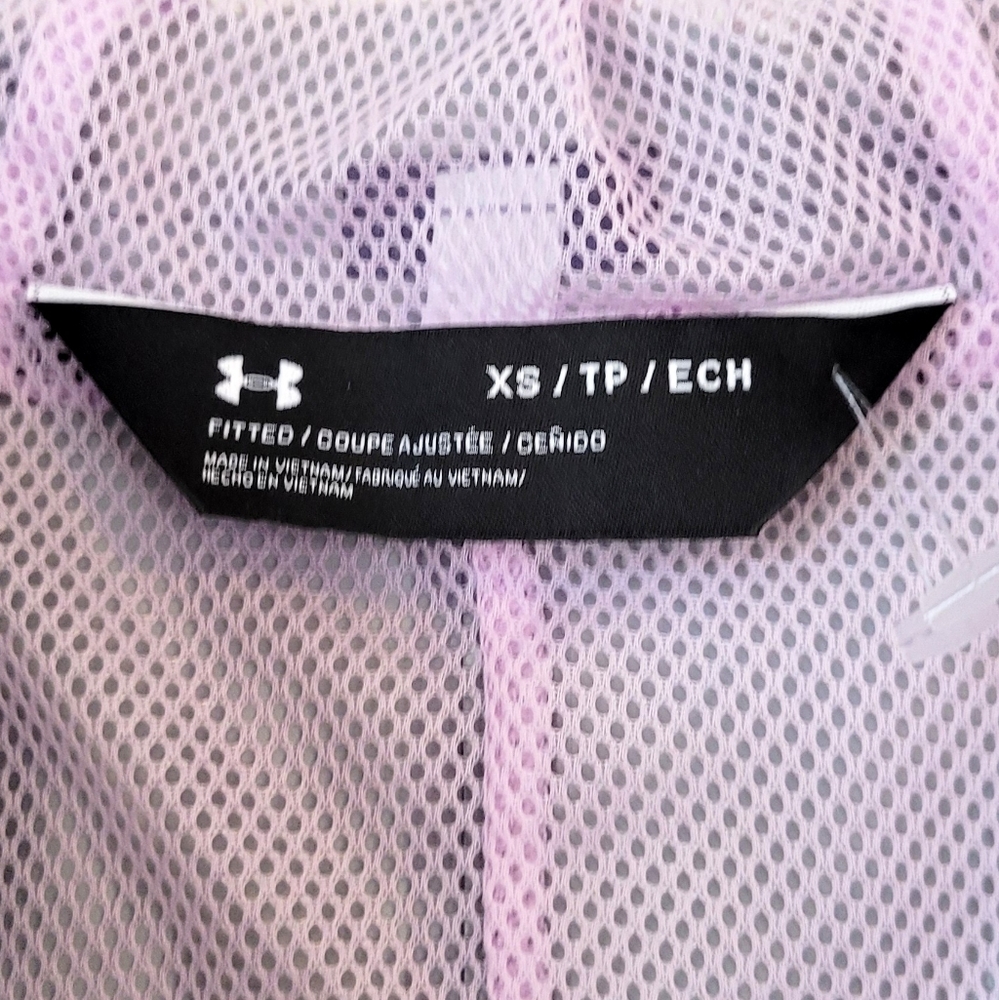 UNDER ARMOUR Storm Proof purple rain jacket NEW Size XS - Picture 9 of 9